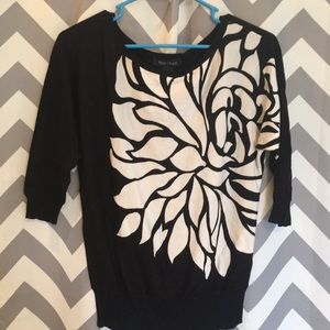 Ladies sweater